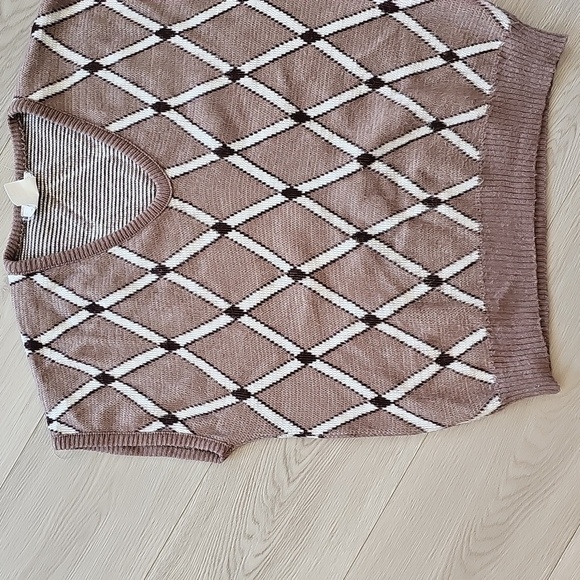 Champion Grandpacore Argyle Knit Sweater Vest, Large - Picture 2 of 10